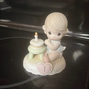 Precious moments decor